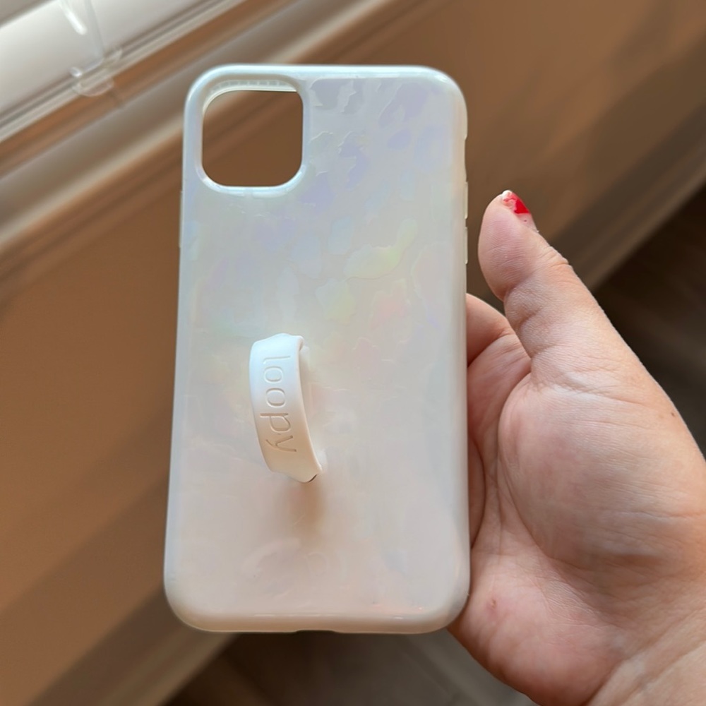 Loopy iPhone case 11, opal leopard